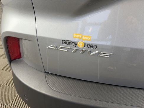 Used 2023 Ford Escape Active w/ Tech Pack #2 image 16