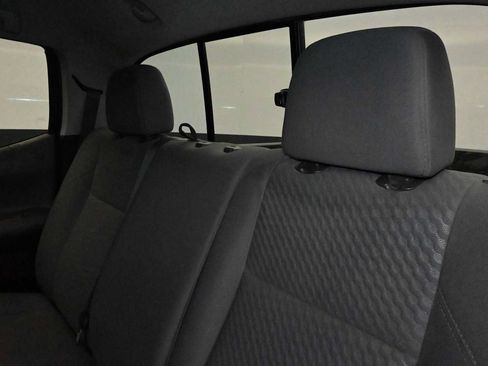 Used 2022 Toyota Tacoma SR AWD/4WD image 22