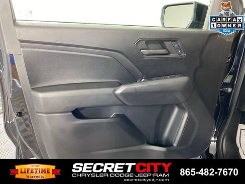 Used 2024 Chevrolet Colorado Trail Boss w/ Advanced Trailering Package AWD/4WD image 12