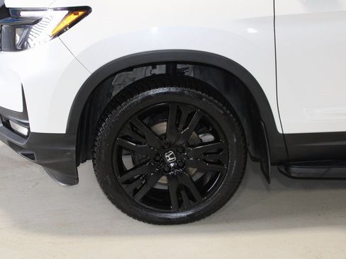 Certified 2023 Honda Passport Elite image 6