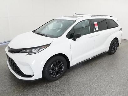 New 2025 Toyota Sienna XSE