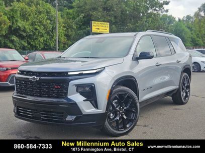 Used 2025 Chevrolet Traverse RS