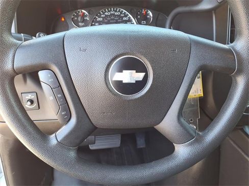 Used 2023 Chevrolet Express 2500 w/ Driver Convenience Package image 20