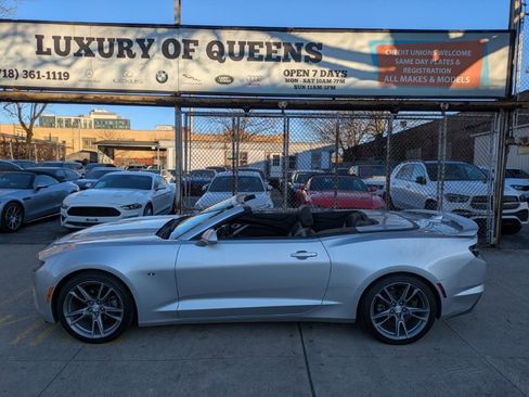 Used 2019 Chevrolet Camaro LT w/ RS Package image 8