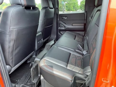 Used 2025 Nissan Frontier PRO-4X w/ Pro Premium Package AWD/4WD image 15