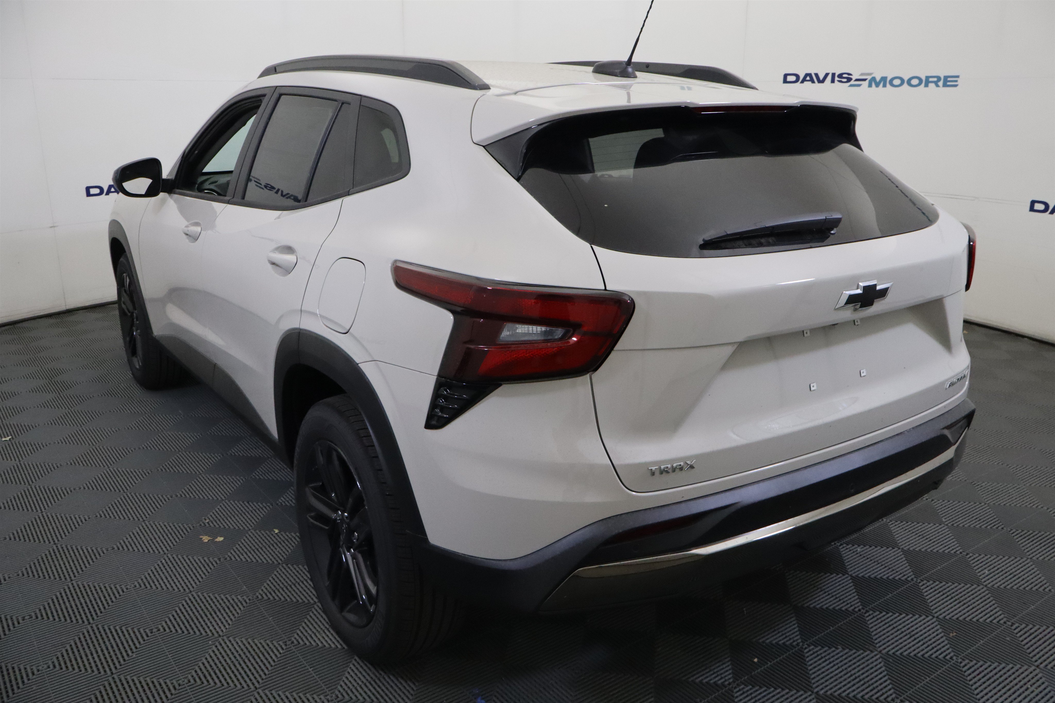 New 2026 Chevrolet Trax ACTIV w/ Driver Confidence Package FWD image 10