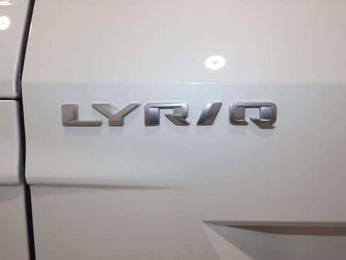 Certified 2024 Cadillac Lyriq Luxury AWD/4WD image 34