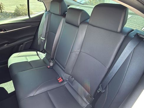 Used 2025 Toyota Camry XLE FWD image 21