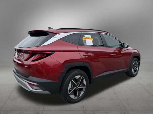 Used 2025 Hyundai Tucson SEL AWD/4WD image 4