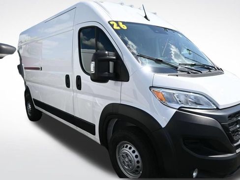 Used 2026 RAM ProMaster 2500 w/ Convenience Group FWD image 34