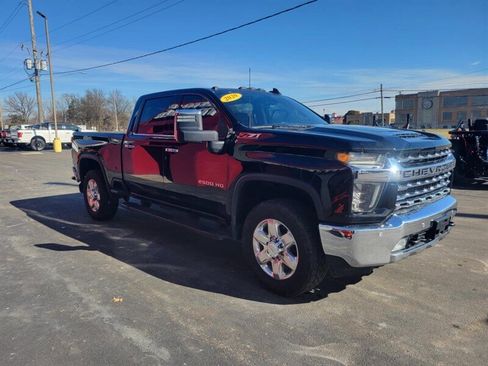 Used 2020 Chevrolet Silverado 2500 LTZ w/ LTZ Premium Package image 2