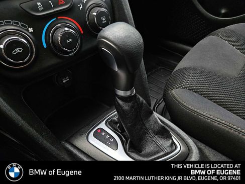 Used 2016 Dodge Dart SXT FWD image 31