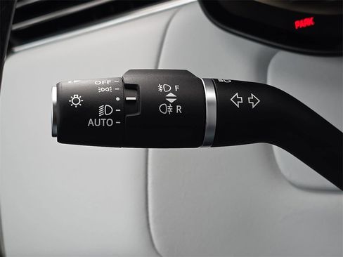 New 2026 Land Rover Range Rover Sport SE image 27