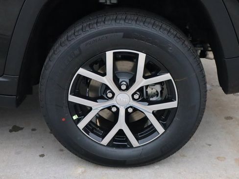 New 2025 Jeep Grand Cherokee Limited image 20