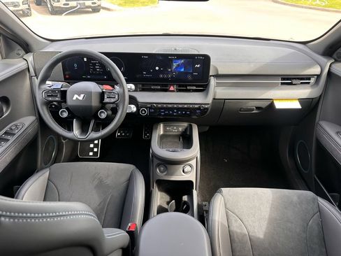 Certified 2025 Hyundai Ioniq 5 N image 19