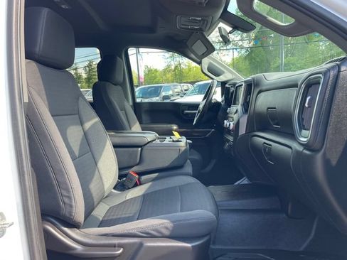 Used 2020 GMC Sierra 1500 Elevation w/ Elevation Value Package AWD/4WD image 16