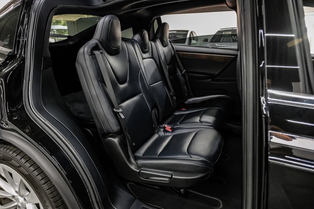 Used 2020 Tesla Model X Long Range AWD/4WD image 39