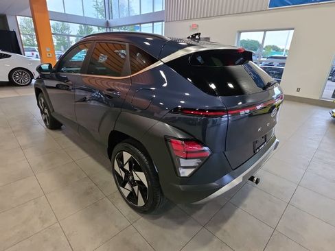 Used 2024 Hyundai Kona Limited AWD/4WD image 12