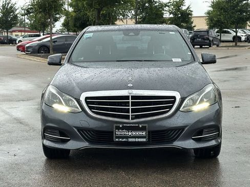 Used 2014 Mercedes-Benz E 350 Sedan image 2