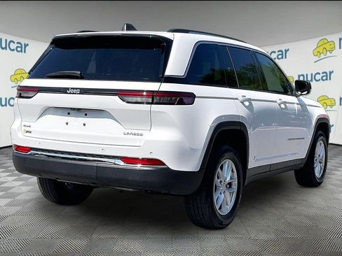 Used 2023 Jeep Grand Cherokee Laredo AWD/4WD image 6