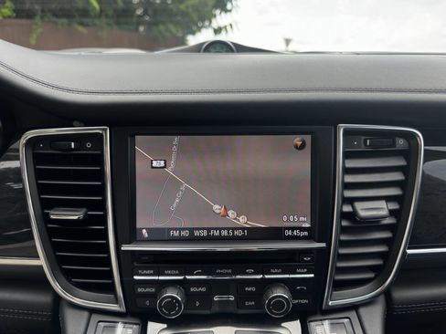 Used 2012 Porsche Panamera Turbo S image 28