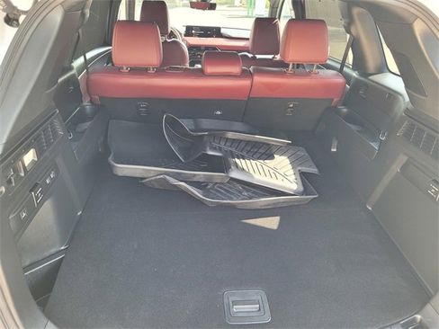 Used 2025 MAZDA CX-70 Plug-In Hybrid w/ Premium Plus image 27