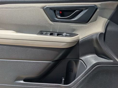 Certified 2026 Subaru Forester Premium AWD/4WD image 18