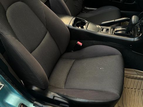 Used 2002 MAZDA MX-5 Miata LS image 32