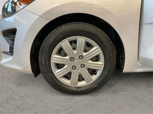 Used 2023 Kia Rio LX image 14