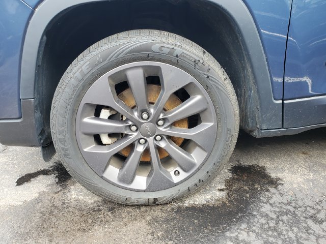 Certified 2021 Jeep Cherokee Latitude Lux 80th Anniv w/ Quick Order Package 26U 80TH AWD/4WD image 4