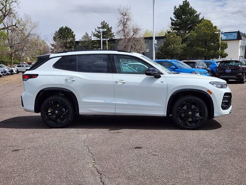 New 2026 Volkswagen Tiguan SE R-Line AWD/4WD image 4