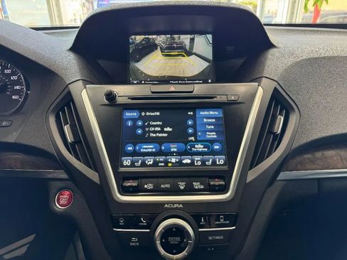 Used 2020 Acura MDX SH-AWD w/ Technology Package image 18