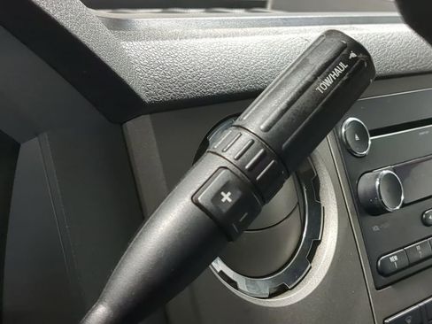 Used 2016 Ford F250 XLT image 32