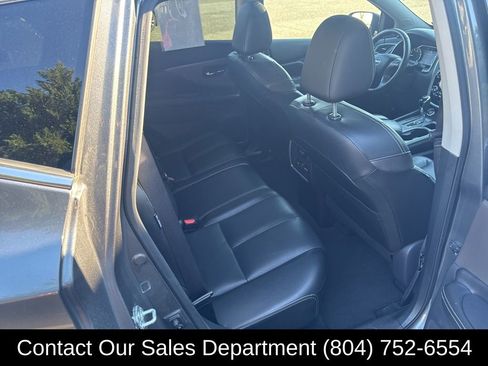Used 2023 Nissan Murano SL w/ SL Moonroof Package image 15
