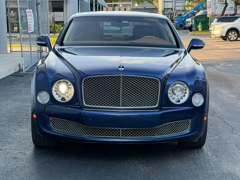Used 2014 Bentley Mulsanne RWD image 2