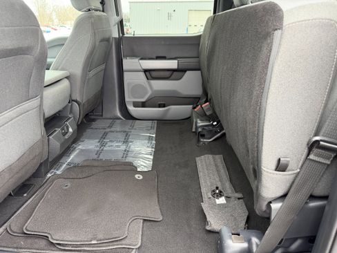 Certified 2025 Ford F250 XLT w/ Snow Plow Prep Package image 12