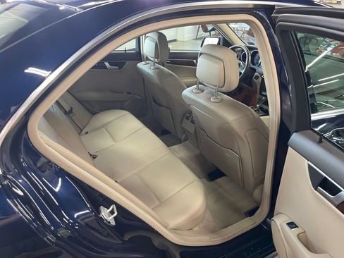 Used 2014 Mercedes-Benz C 300 4MATIC Sedan image 46