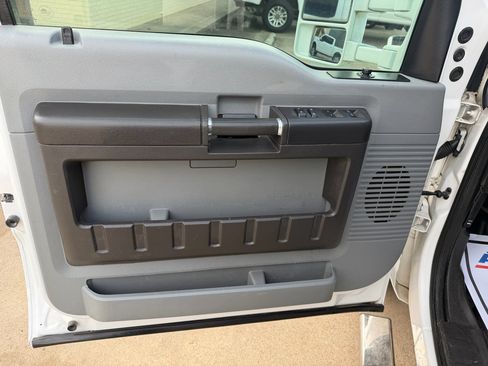 Used 2014 Ford F350 XL w/ Power Equipment Group image 22