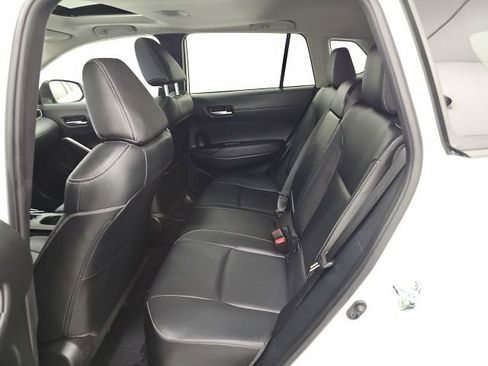 Used 2023 Toyota Corolla Cross XLE w/ Convenience Package image 32