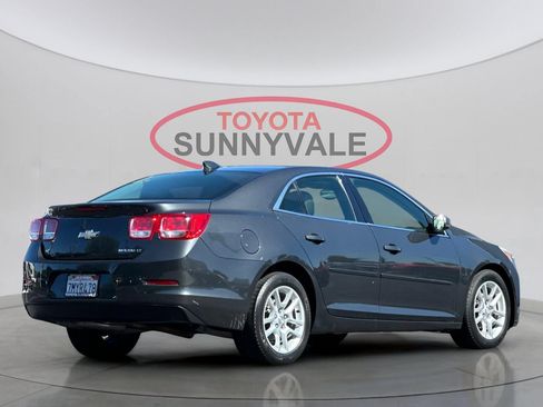 Used 2015 Chevrolet Malibu LT w/ Power Convenience Package FWD image 3