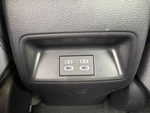 Used 2025 Toyota Corolla SE FWD image 11
