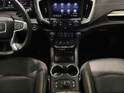 Used 2019 GMC Terrain SLT w/ Preferred Package AWD/4WD image 24
