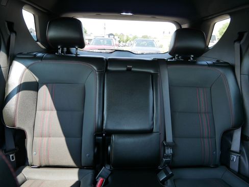 Used 2024 Chevrolet Equinox RS AWD/4WD image 13