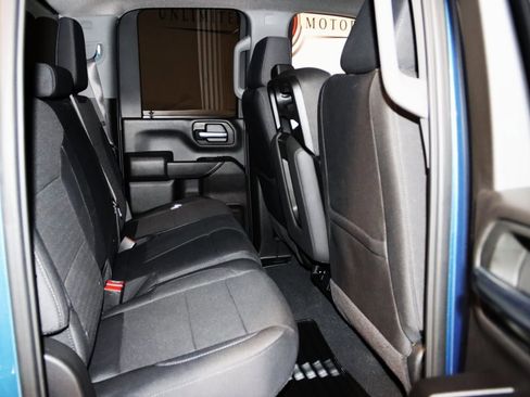 Used 2026 Chevrolet Silverado 2500 Custom w/ Custom Value Package image 62