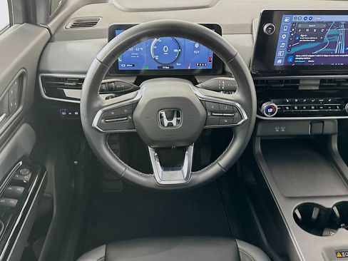 Used 2024 Honda Prologue Touring image 18