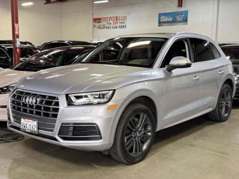Used 2018 Audi Q5 2.0T Premium Plus w/ Premium Plus Package image 3