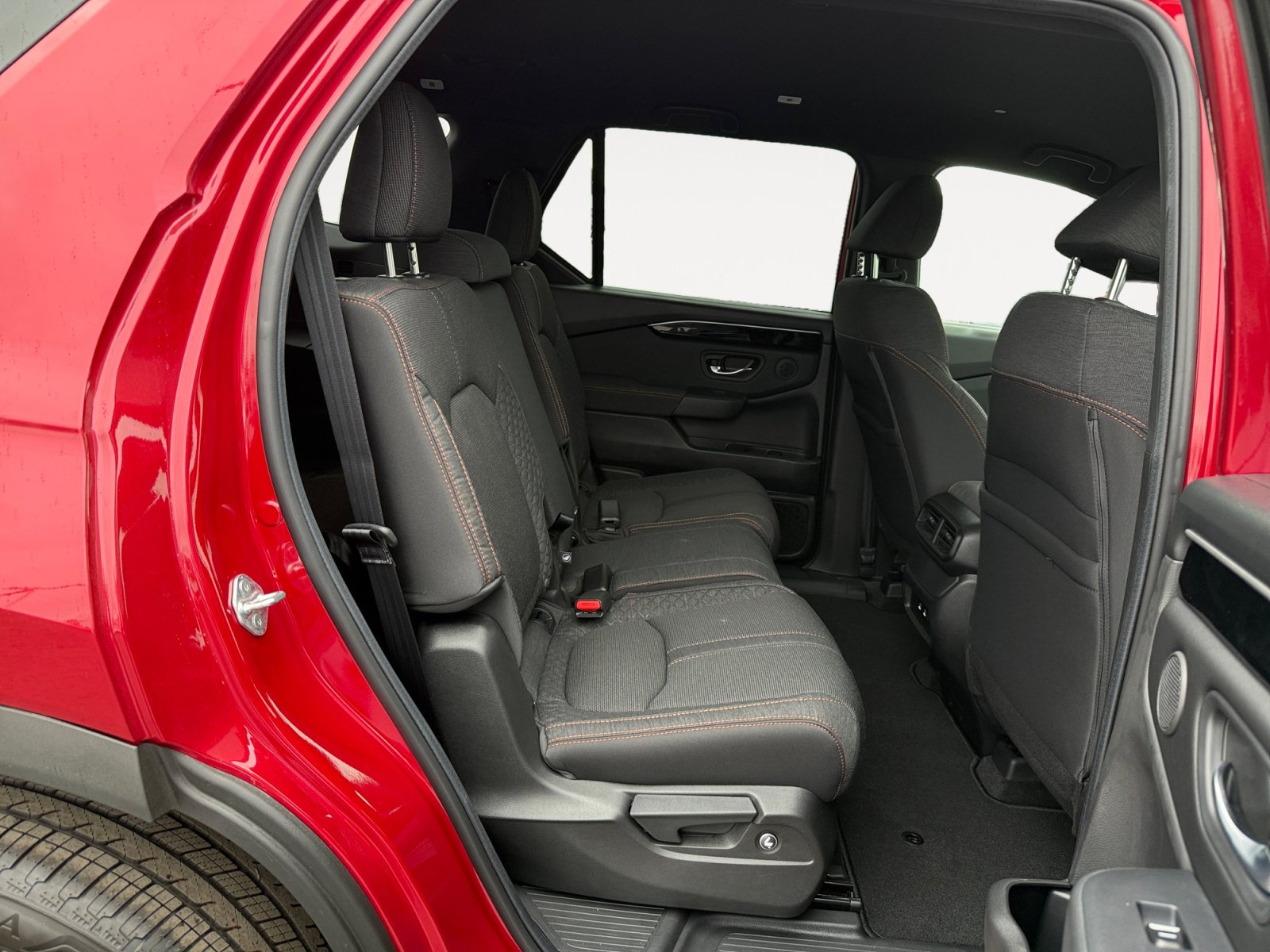New 2026 Honda Pilot Sport image 18