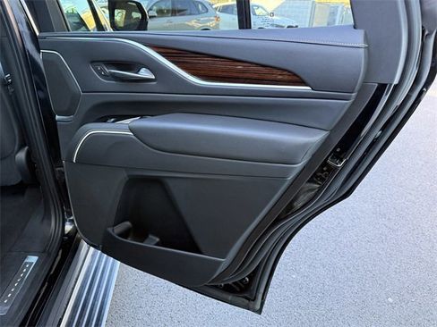 Used 2021 Cadillac Escalade Premium Luxury w/ Driver Assist Tech Package image 36