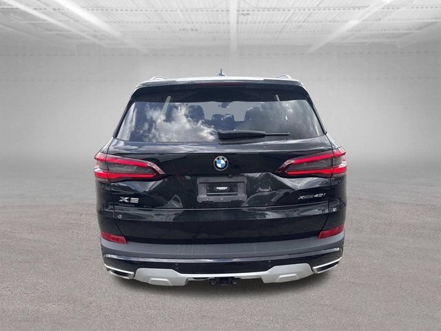 Used 2022 BMW X5 xDrive40i AWD/4WD image 6