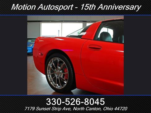 Used 2004 Chevrolet Corvette Coupe w/ Preferred Equipment Group RWD image 47